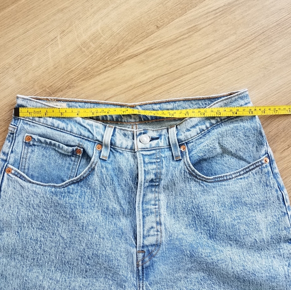 Levi's 501 Waterless High Rise Light wash - Picture 6 of 15